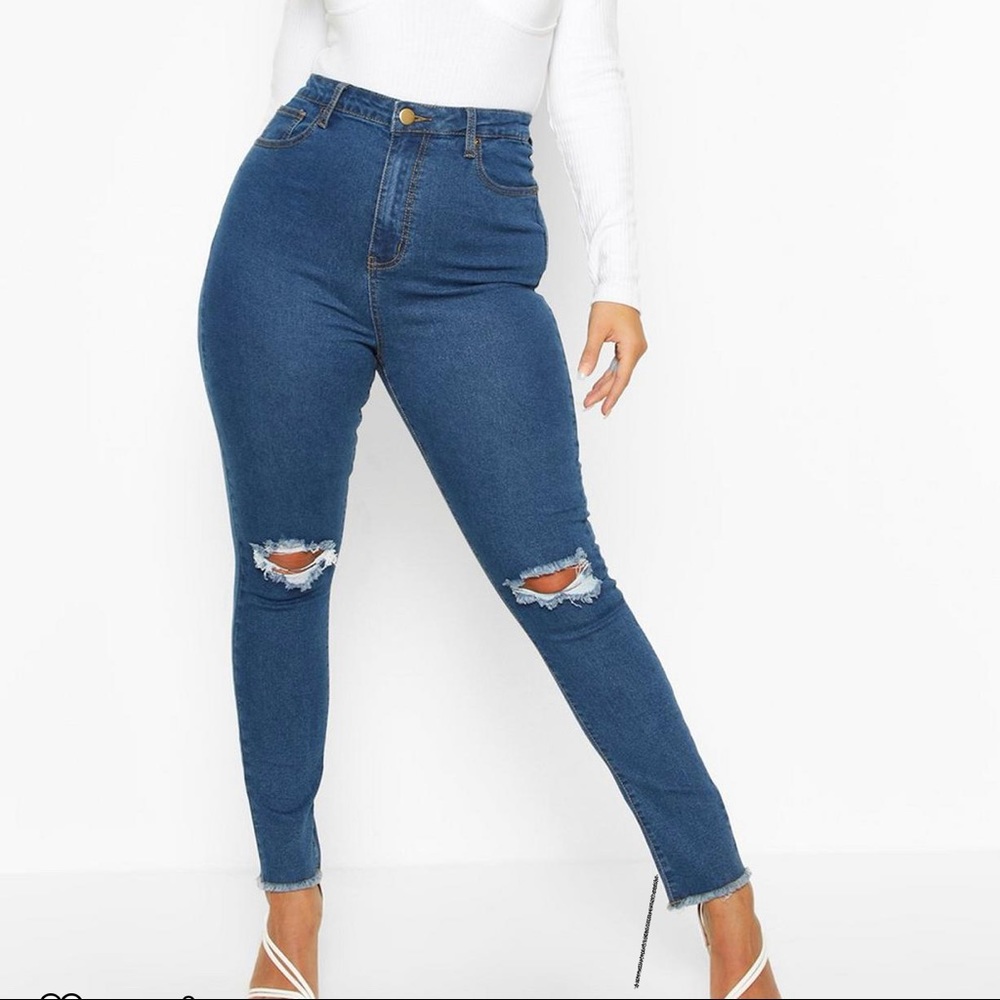 Boohoo High-waist denim frayed